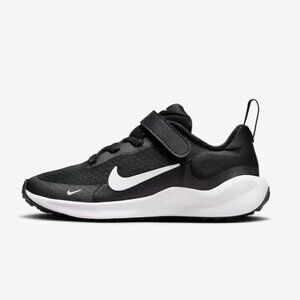 Nike Revolution 7 Little Kids' Shoes